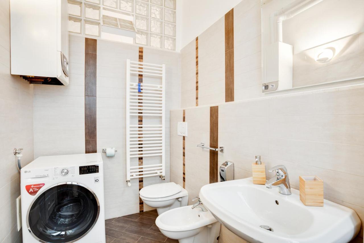 Casa Cinzia Lungomare Exclusive Flat Apartman Bari Kültér fotó